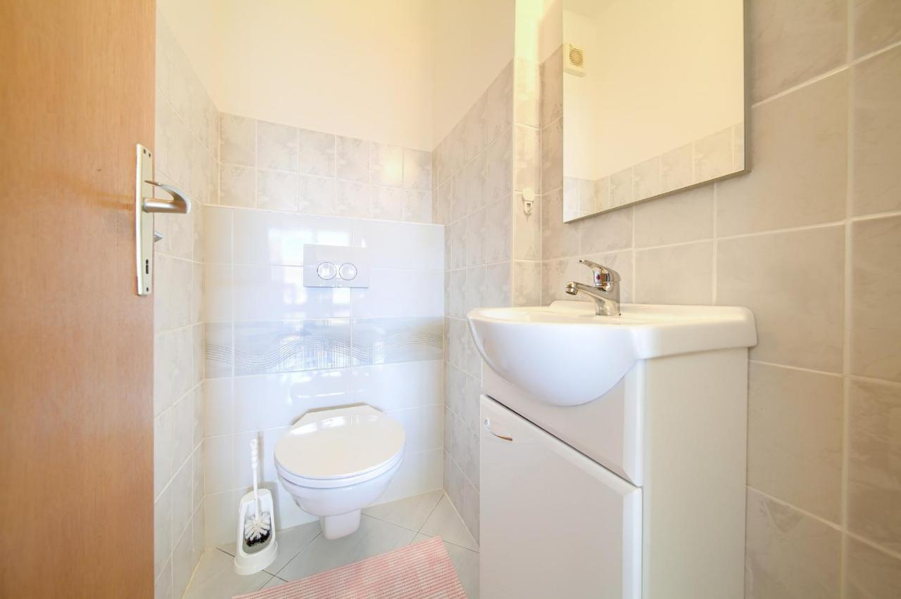 Villa Punta 1St Floor Punat Exterior foto